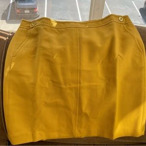 Talbots Women’s Gold/Mustard Straight Fully Lined Skirt w/Pockets Size 20